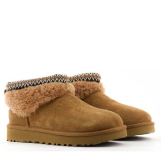 UGG Ultra Mini Lack Maxi Curly Boot Chestnut