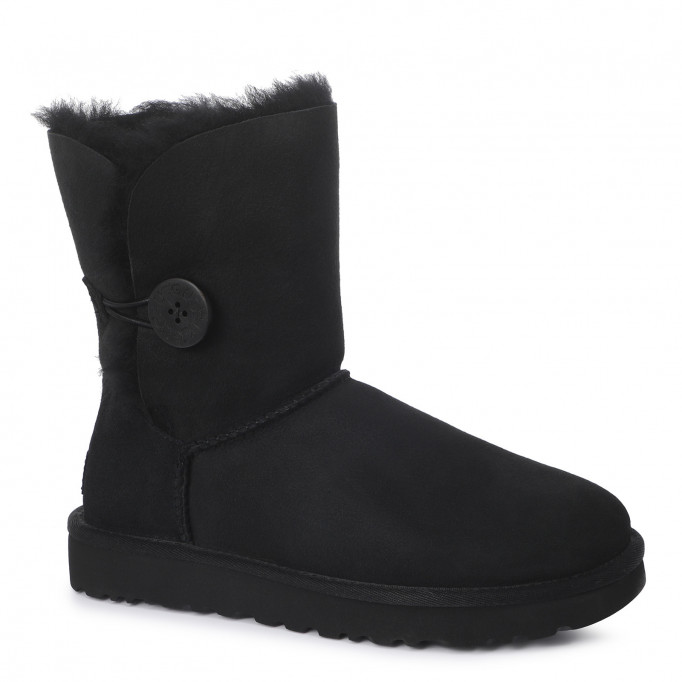 UGG Bailey Button II Black