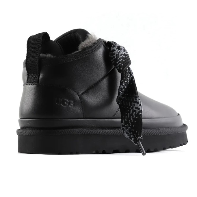 UGG Neumel FT Black Leather