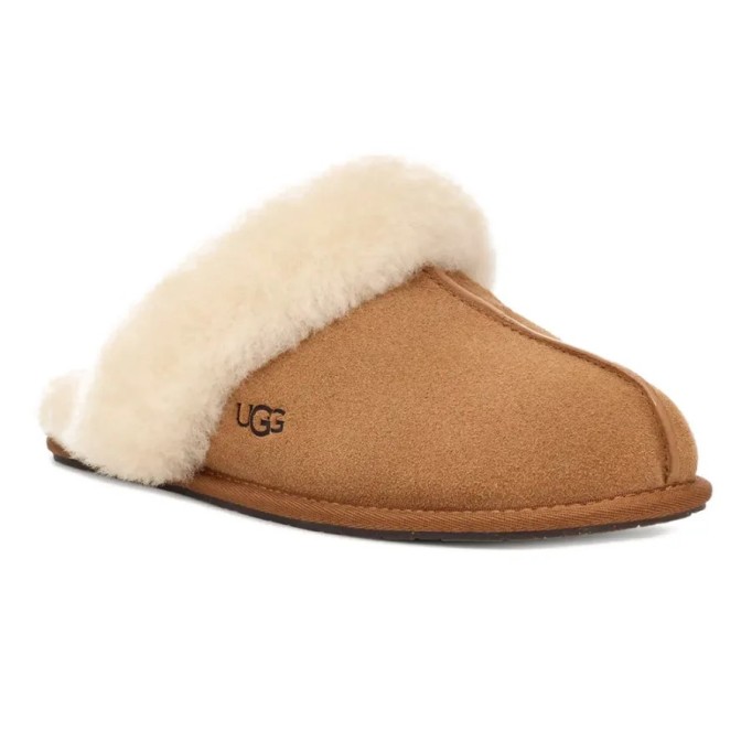 UGG Slippers Scufette II Chestnut