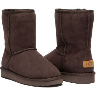 UGG Classic Short II Chocolate