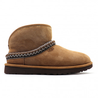 UGG Classic Mini Cresent Chestnut