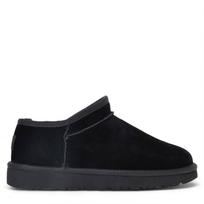 UGG Tasman Black