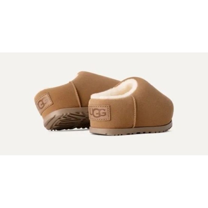 UGG Pumped Slide Chestnut