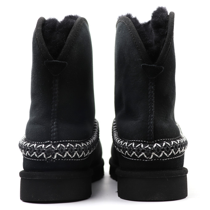 UGG Classic Short Cresent Black