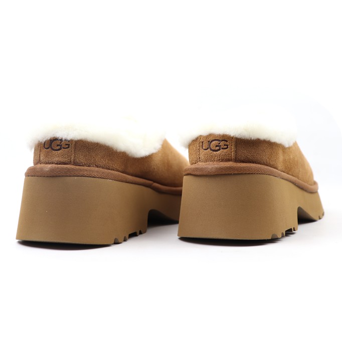 UGG New Heights Cozy Clog Chestnut