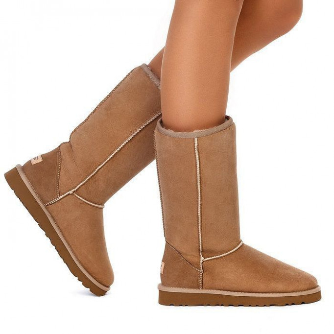 UGG Classic Tall Chestnut