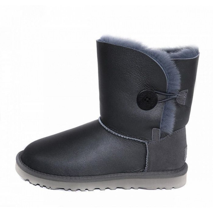 UGG Bailey Button Metallic Grey