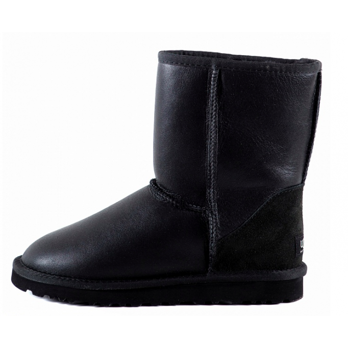 UGG Classic Short Metallic Black