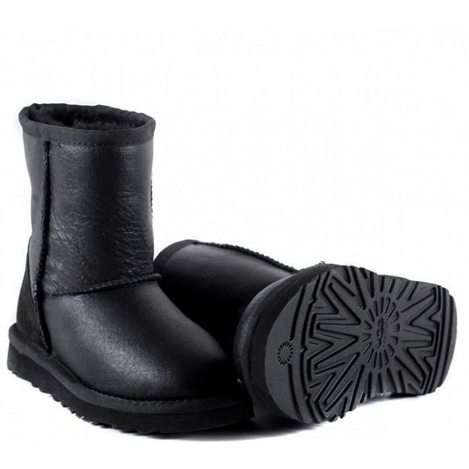 UGG Kids Classic Short Metallic Black