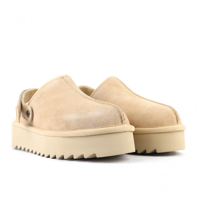 UGG Goldenstar Clog Platform Sand